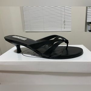 Black Steve Madden kitten heel